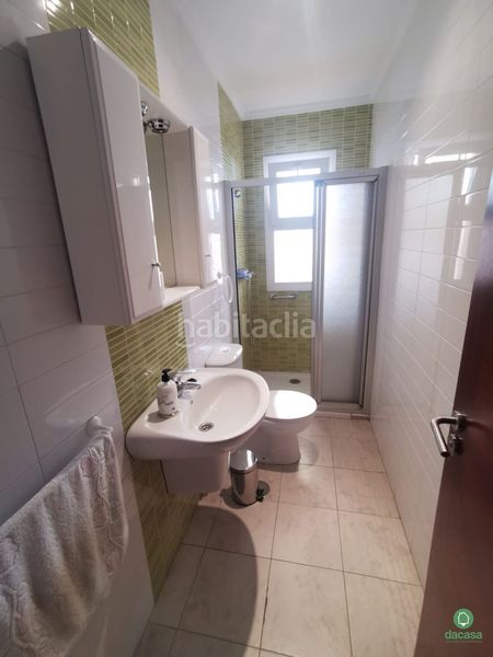 Foto 12850427-d5d1-40dd-9099-6af251f3b1af. Rent semi detached house with heating parking pool in Huelva