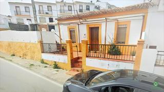 Casa  Doctor fleming cala. Casa en venta calaas