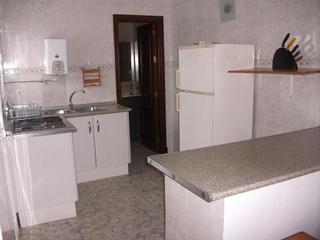 Location Appartement  Avenida de la libertad. Alquiler en chiclana. zona la libertad. piso bajo sin amueblar 3