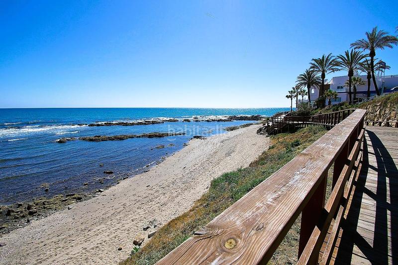 Foto 6583add9-79fc-490d-a52f-ca748f42e3ae. Ático en calle sanlúcar 97 en Riviera del Sol Mijas