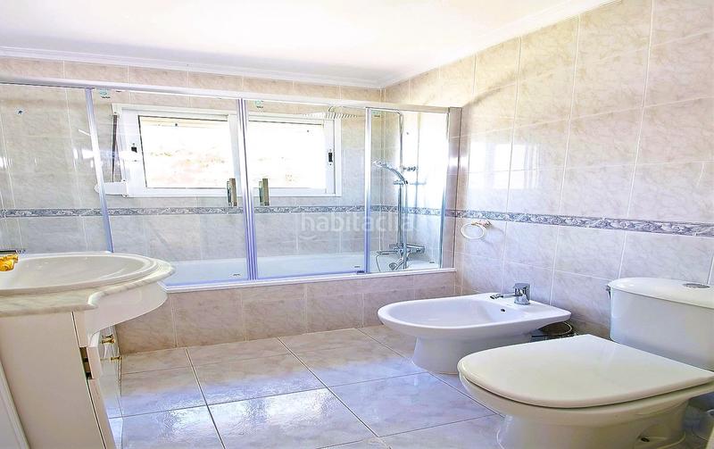 Foto d095a02f-6944-4031-b89d-1de0509604e8. Ático en calle sanlúcar 97 en Riviera del Sol Mijas