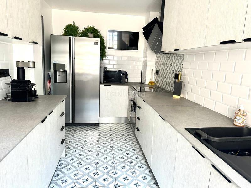 Foto b8161b97-2d2b-4989-96c1-ba76566c1e01. Ático en calle agua marina 37 en San Pedro de Alcántara Pueblo Marbella