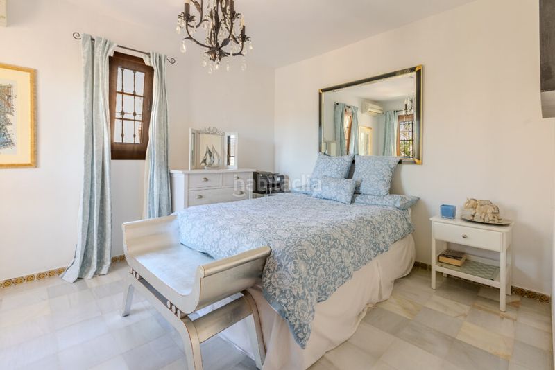 Foto ab17bbf9-c4dd-4f78-b2fc-3c7e359b2686. Casa aparellada a avenida de los arcos 9 a Mijas golf Mijas