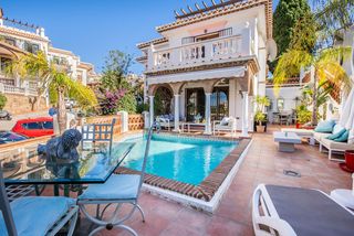 Towny house en Avenida de los arcos 9. Casa adosada en venta en puebla aida, mijas golf