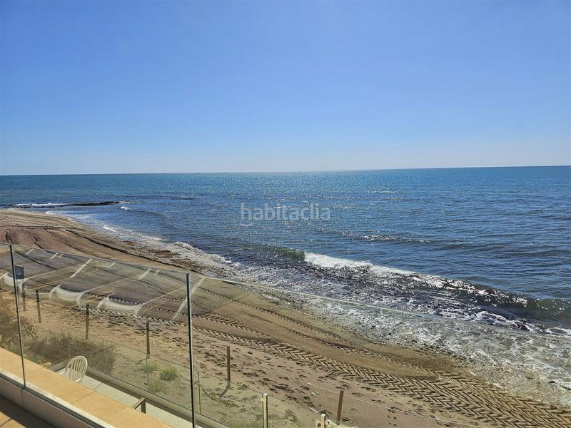 Foto 8ccfe563-15ce-4dfd-84e6-eb64490f7610. Chalet dans calle playa del chaparral 19 dans El Faro de Calaburra - Chaparral Mijas