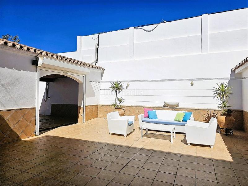 Foto bbd8c6a1-f45d-4365-8ef4-d3c604cc2830. Chalet dans calle playa del chaparral 19 dans El Faro de Calaburra - Chaparral Mijas