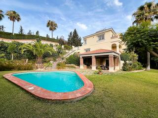 Chalet in Calle olivos de sierrezuela 167c