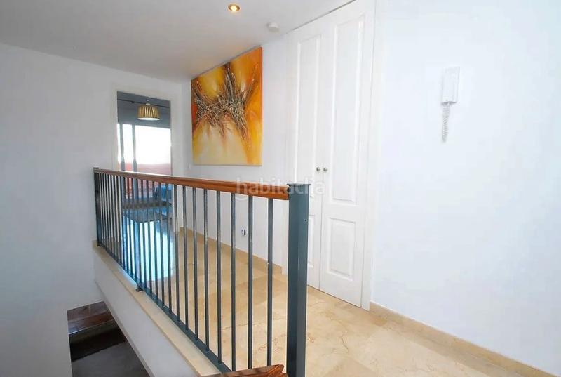 Foto 1fb4d8b9-6f7d-4118-aa5d-a3fd1513bbe0. Casa adossada a avenida de los alisos 12 a Cabopino - Artola Marbella