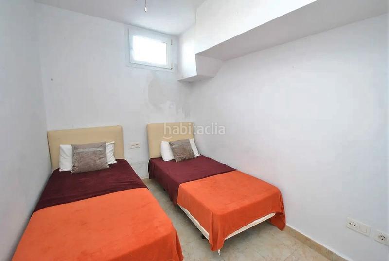 Foto 23a39a43-8540-467c-89cb-7e3981bcd65e. Reihenhaus in avenida de los alisos 12 in Cabopino - Artola Marbella