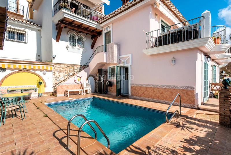 Foto b34c80e9-3650-4bf9-ab05-86ce84131549. Casa adosada en avenida de los arcos 9 en Mijas golf Mijas