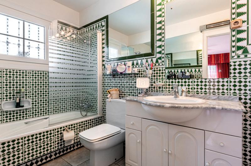 Foto a7fae01d-308e-41d4-ad85-9afc52fd2570. Semi detached house in avenida de los arcos 9 in Mijas golf Mijas