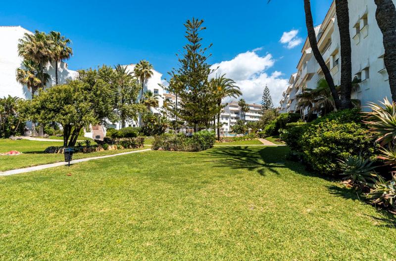 Foto 9515a812-6b10-4fb4-ae36-0b2299c9b343. Dúplex en urbanización Marbesa 102 en Marbesa Marbella