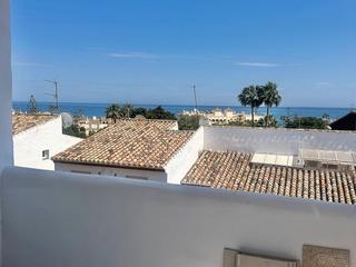 Appartement à Urbanizacion torrenueva 280. ¡ubicación! apartamento de 2 dormitorios con vistas al mar, tota