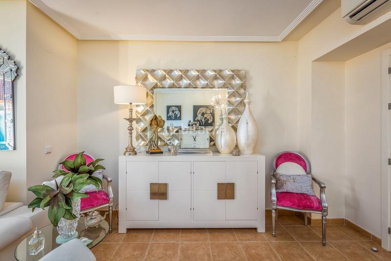 Foto 77fbb520-b45d-4bbd-818f-307f9a20ff3a. Casa pareada en calle brida 2 ?? **exclusive corner townhouse – el hipódromo urbanization, ** en Mijas