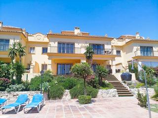 Maison jumelée à Calle azabache de riviera 11. ?? **frontline golf townhouse with panoramic views – riviera del