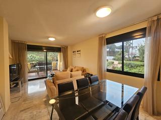 Appartement à Calle geranio 98