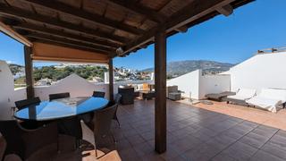 Penthouse in Urbanización cerrado del aguila 11