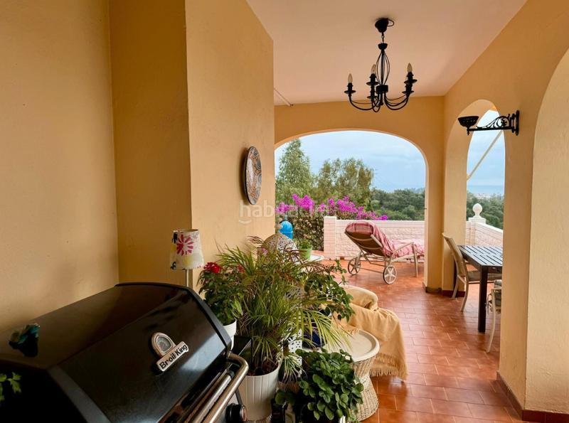 Foto 6a6fd9c1-7e89-406b-94c0-30c4640613bd. Chalet en calle granada 26 en La Capellanía - El Higuerón Benalmádena