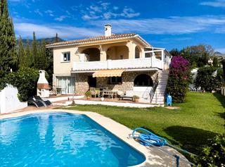 Chalet  Calle granada 26