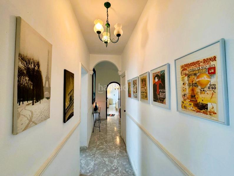 Foto c8abf522-7f62-4ddf-bac8-f6981181eb59. Chalet dans calle granada 26 dans La Capellanía - El Higuerón Benalmádena