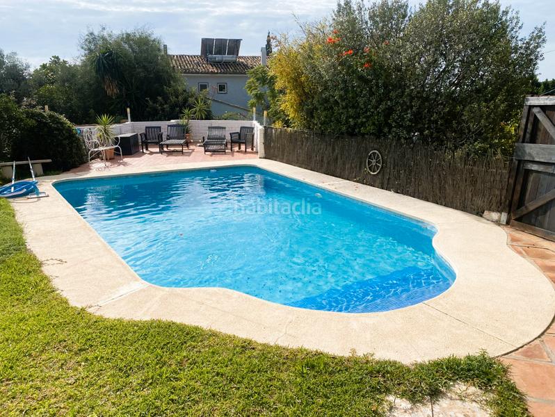 Foto bc24c80a-5864-43b3-9251-98ccb26b4883. Chalet in calle granada 26 in La Capellanía - El Higuerón Benalmádena