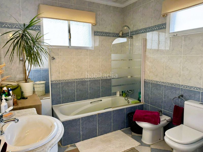 Foto f65386b5-e0ee-403e-963f-ff92fca08cc1. Xalet amb aparcament piscina a Mijas pueblo Mijas