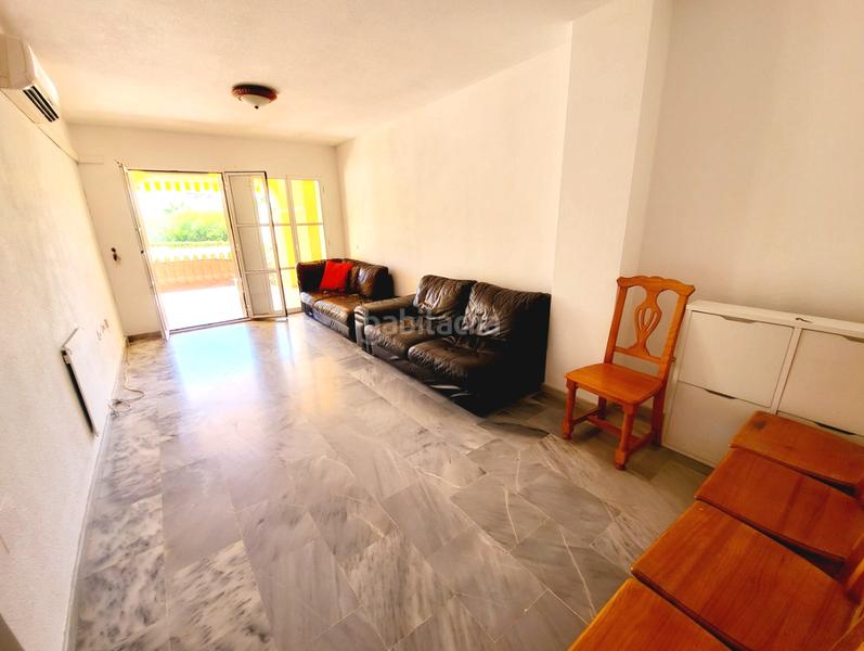 Foto b22a1e81-2f23-4d2b-9ba6-b55ab854b5c9. Apartament a calle velez malaga del faro 272 a El Faro de Calaburra - Chaparral Mijas