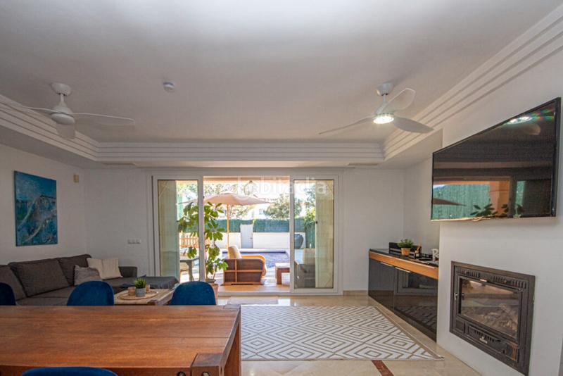 Foto 7510e8e7-833a-46df-b9d8-5522d6f728e5. Casa bifamiliare in calle esmeralda 70 in Riviera del Sol Mijas