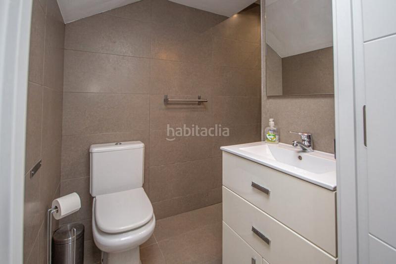 Foto 20e23c16-b359-4bd2-b51b-c676b57508e0. Maison jumelée dans calle esmeralda 70 dans Riviera del Sol Mijas