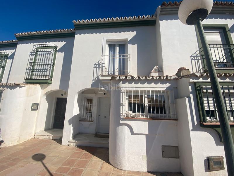 Foto cd1179c5-f183-4f4f-b8df-d4a2eccaea42. Casa adosada en calle los olivos 190 en campo de Mijas Mijas