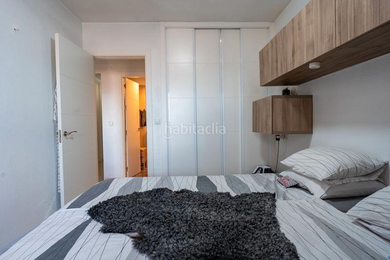 Foto f8cae45b-92f8-449f-ad09-6ffb6f178f3b. Piso en calle lamo de espinosa 8 en Puerto Deportivo Fuengirola