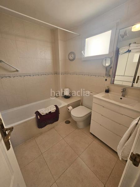 Foto 290e37dd-6749-410d-93de-ef0015db02e9. Apartment in calle aguila real 8 in Calahonda Mijas