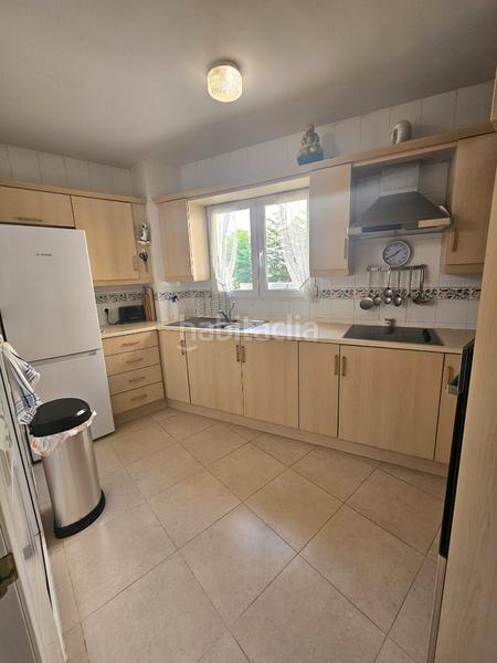 Foto 40e6771c-7a14-4e45-9df4-45eeff550635. Appartement dans calle aguila real 8 dans Calahonda Mijas