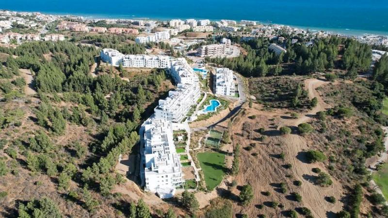 Foto 85be28dd-2bac-415f-bfa6-ecf667816562. Apartament a n/a a El Faro de Calaburra - Chaparral Mijas