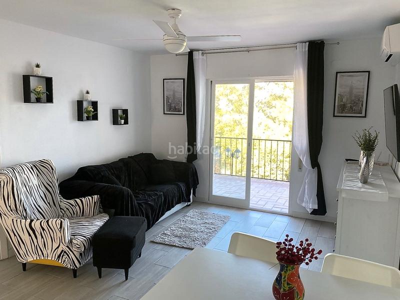 Foto 1f259624-4873-4e77-8071-5d278bfb6efd. Appartement dans carretera fuengirola 3 dans Mijas pueblo Mijas