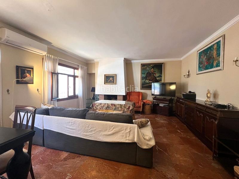 Foto 6b16b1b9-2806-4a0c-8c76-67e21a2174e0. Chalet en calle josé de echegaray 34 en Centro ciudad Fuengirola