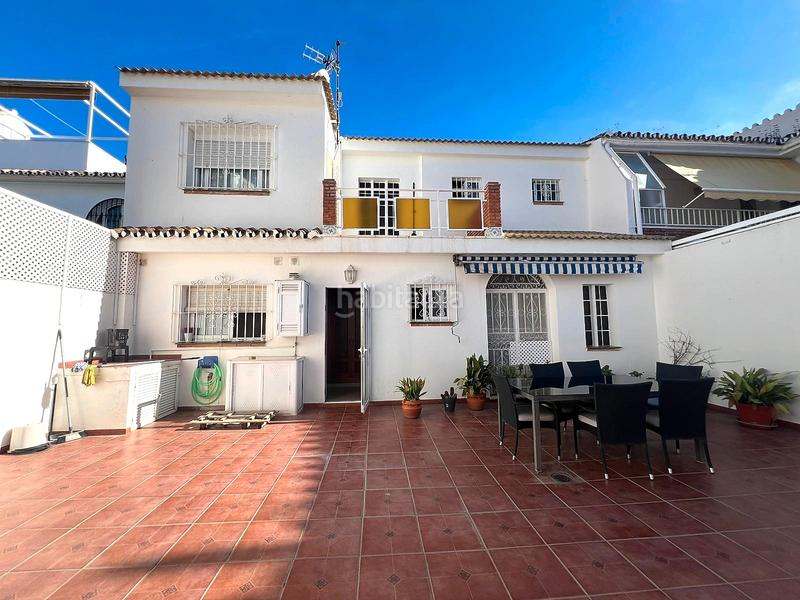 Foto 050fa612-7414-402d-b2bb-c70f9b718bda. Chalet in calle josé de echegaray 34 in Centro ciudad Fuengirola