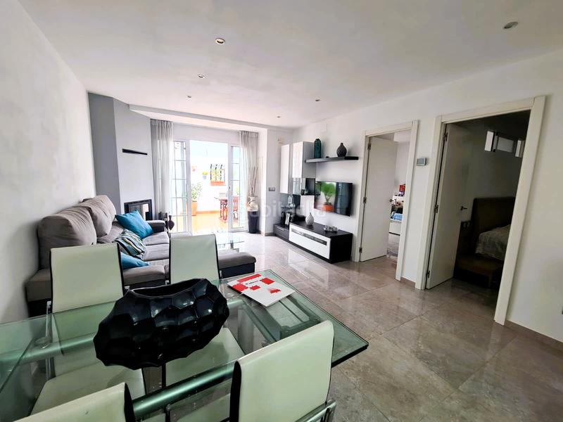 Foto d9eeb452-063d-4c9e-ad78-fcb2e889d457. Casa adosada en avenida de gran bretaña 324 en Mijas golf Mijas