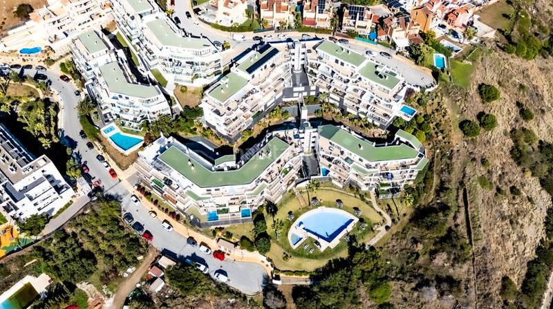 Foto c5de460f-087a-4238-b513-5e952fd6b7ac. Apartamento en calle poetas 4 en Riviera del Sol Mijas