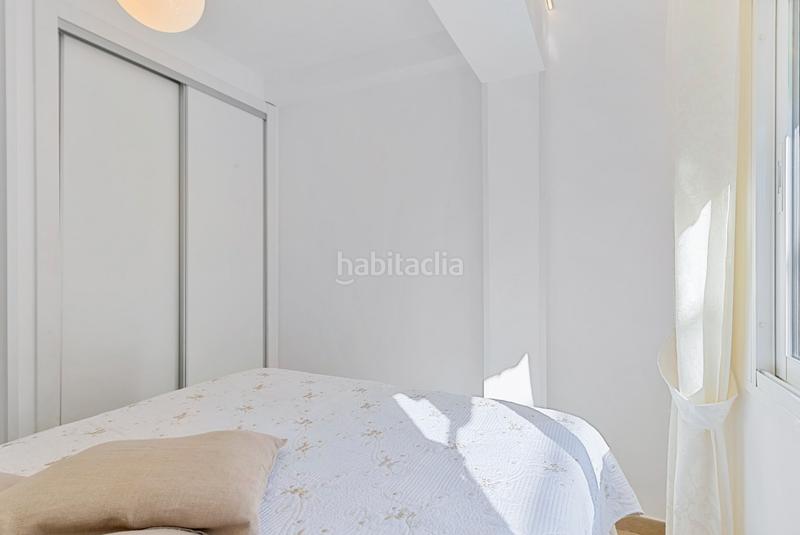 Foto 8c33d909-be0b-4a98-8ee9-74fb1cfc80b4. Apartament a calle san rafael 3 a Puerto Deportivo Fuengirola