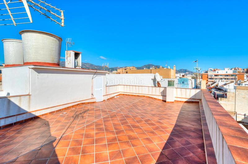 Foto d3dab711-d223-476e-8271-1dfee5209bbe. Apartamento en calle san rafael 3 en Puerto Deportivo Fuengirola