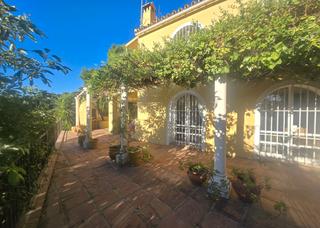 Chalet in Calle casares 10