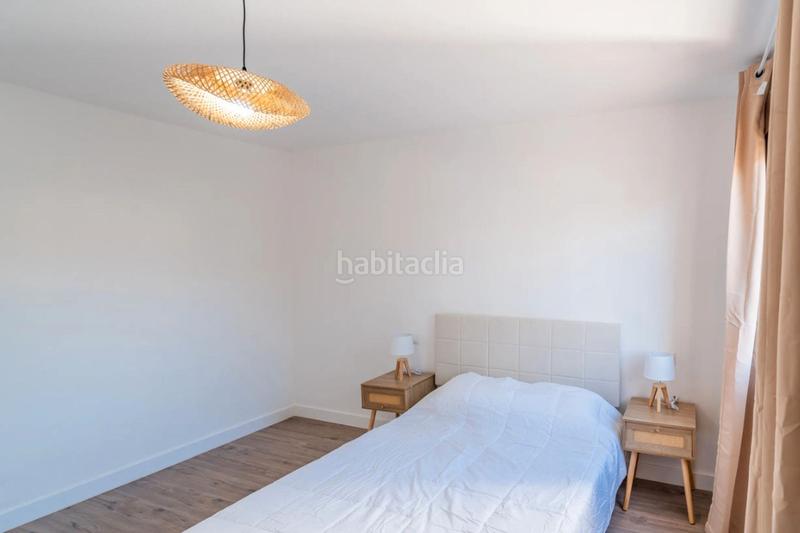 Foto 3d88eef7-89c7-4c38-b95b-dd1081ba5196. Casa adossada a urbanización pueblo la campana 7 a Mijas