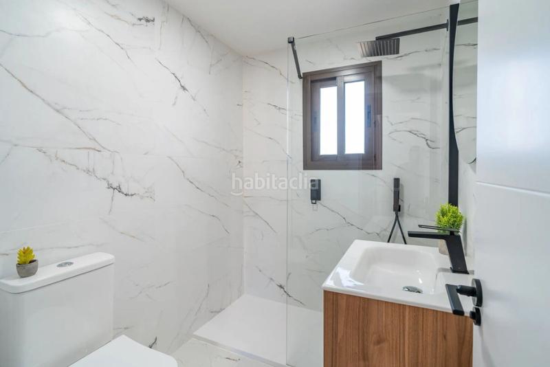 Foto b2b1f438-12e6-407a-8534-108c42599536. Casa adossada a urbanización pueblo la campana 7 a Mijas