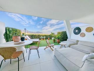 Apartment in Calle periana 7