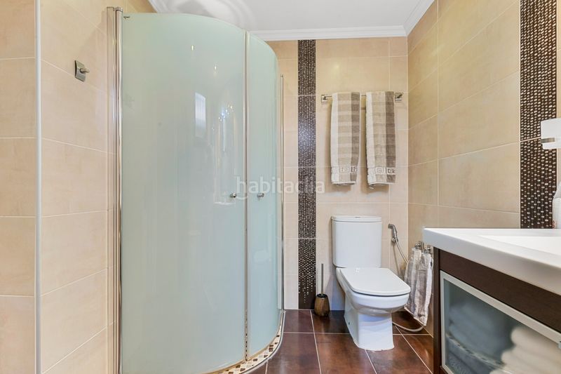Foto 1506c2b2-ac82-4eb3-9750-0c64d84d3d23. Chalet con camino parcheggio piscina in campo de Mijas Mijas