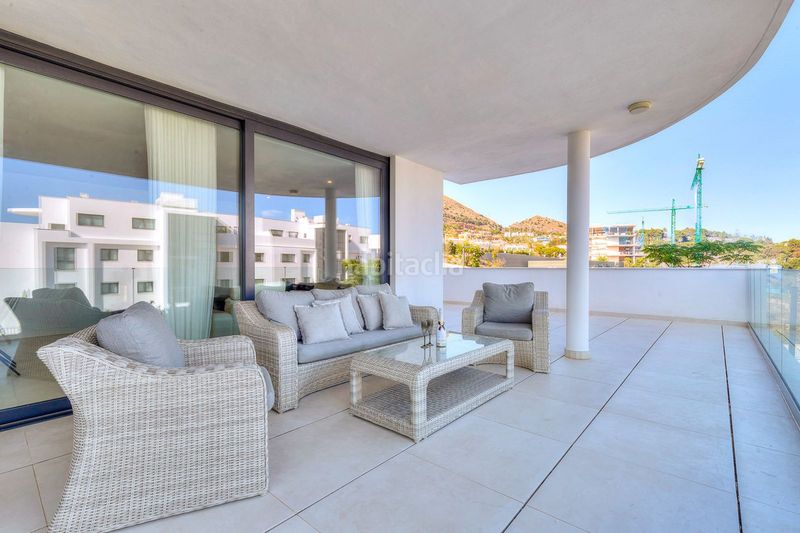 Foto 15f4997c-ab5e-45c0-b78a-f5257ab637e1. Apartament a calle leticia 2 a El Higuerón Fuengirola