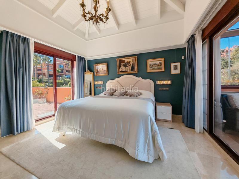 Foto 6f5cdb68-cc92-46ae-a821-c5fc5a827c77. Duplex con camino parcheggio piscina in Ojén