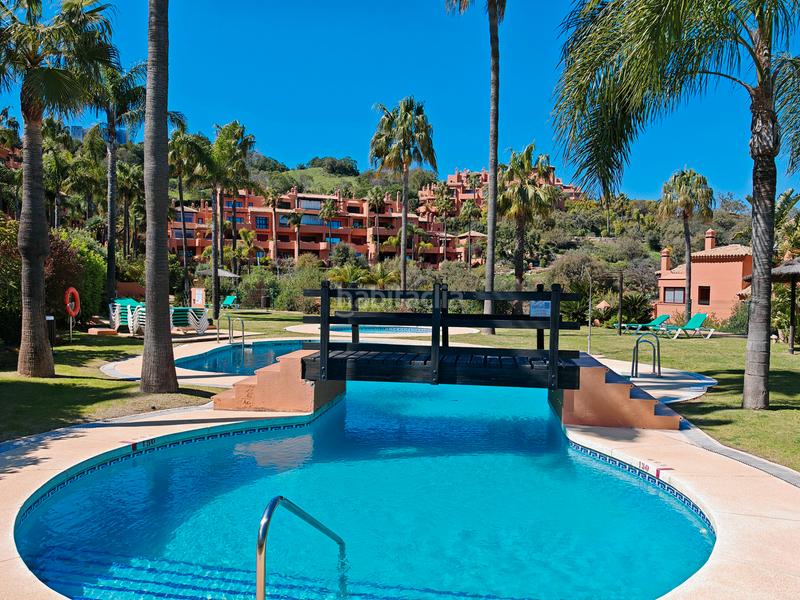 Foto 7e0d549c-cf8c-43c4-8855-97166b073630. Duplex con camino parcheggio piscina in Ojén