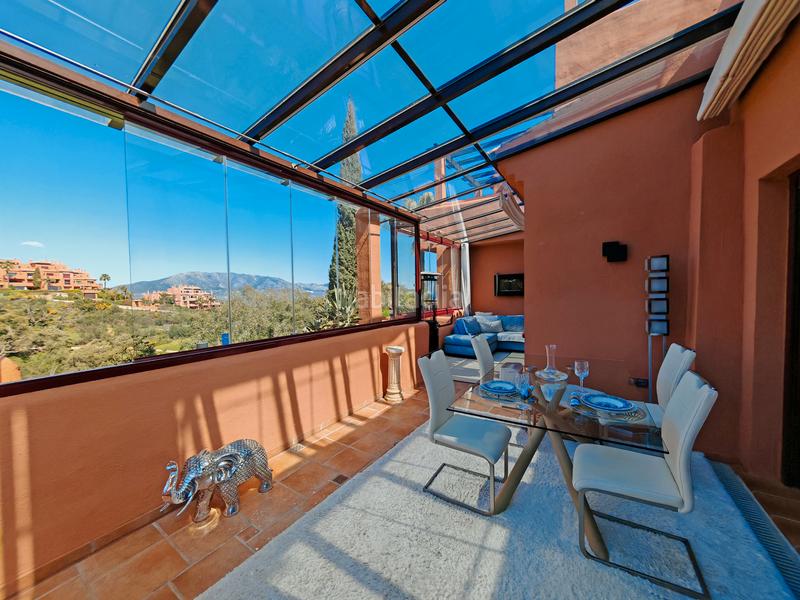 Foto 91d5de8f-3379-49d1-98e3-af8d73ebdcd2. Duplex con camino parcheggio piscina in Ojén